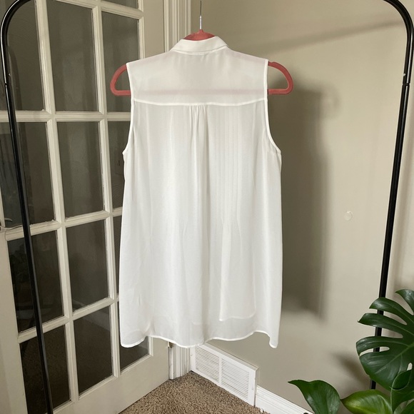 RW&Co Sheer Tunic Blouse (L) - Picture 4 of 4